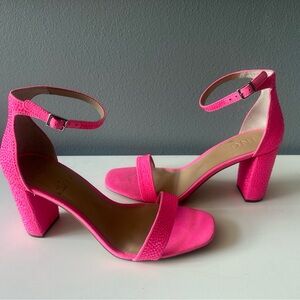 Women’s pink cute strappy heels. Tried on but never worn!
